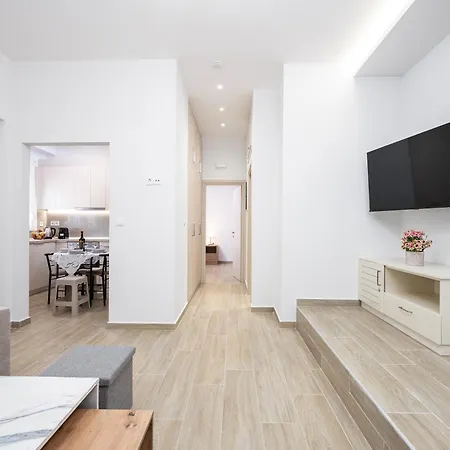 Port Cyan - 2 Min Walk To Harbor & Beaches Apartamento