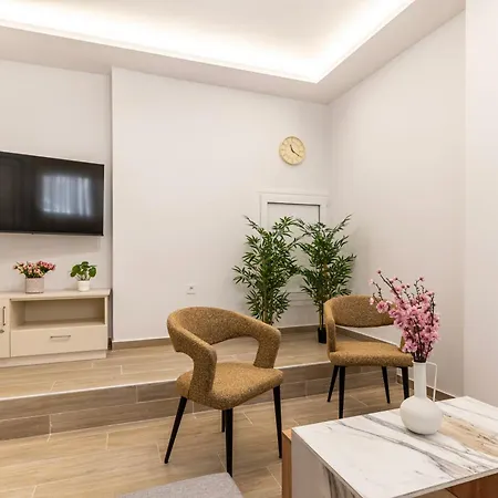 Port Cyan - 2 Min Walk To Harbor & Beaches