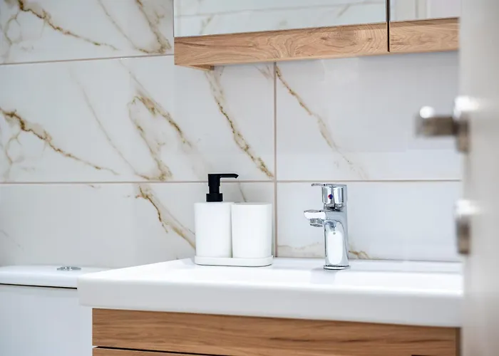 Port Cyan - 2 Min Walk To Harbor & Beaches * Kos Town