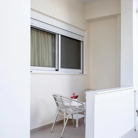Port Cyan - 2 Min Walk To Harbor & Beaches