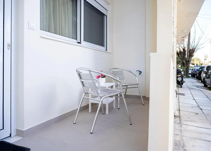 Port Cyan - 2 Min Walk To Harbor & Beaches Apartment Kos Town