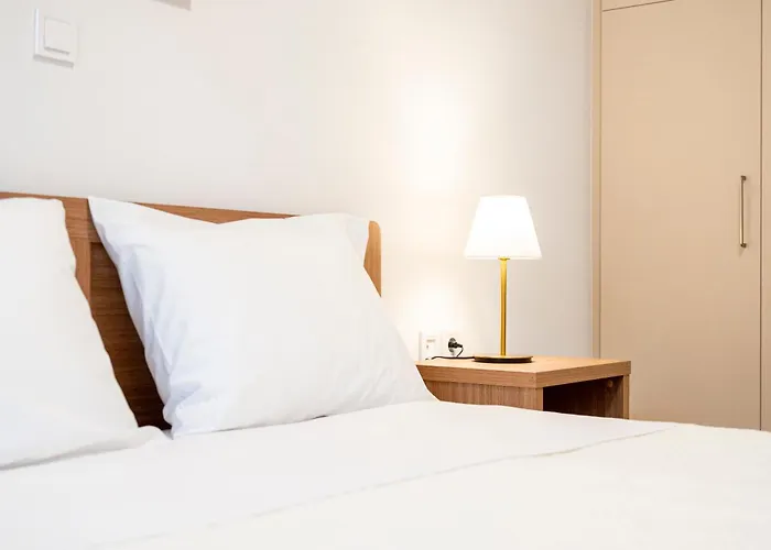 Apartment Port Cyan - 2 Min Walk To Harbor & Beaches *