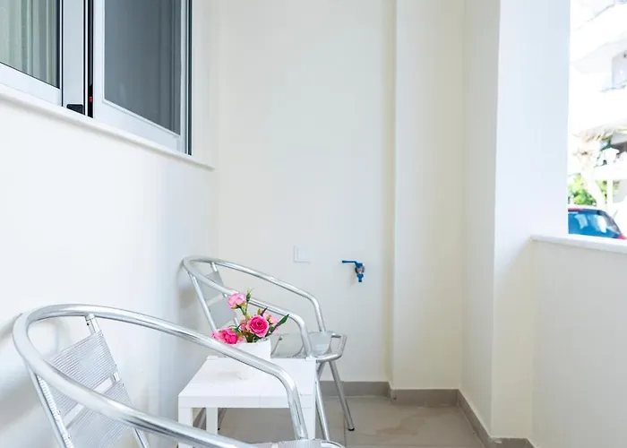 Apartment Port Cyan - 2 Min Walk To Harbor & Beaches