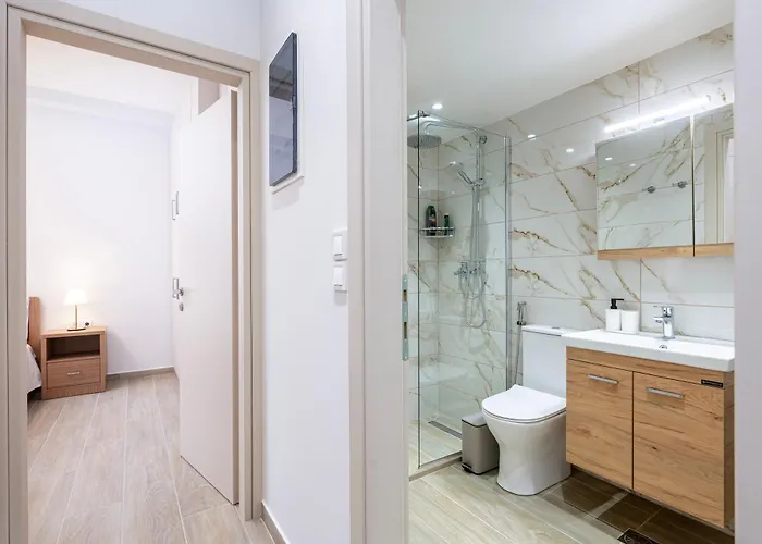 Port Cyan - 2 Min Walk To Harbor & Beaches Apartmán Kos